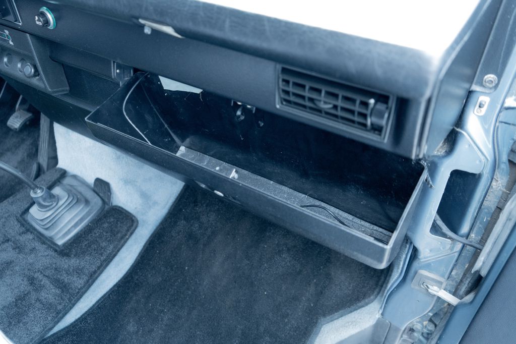 Photo 66 of this VOLKSWAGEN VANAGON