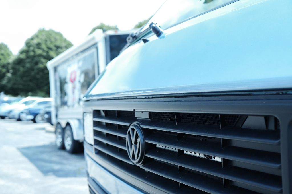 Photo 26 of this VOLKSWAGEN VANAGON