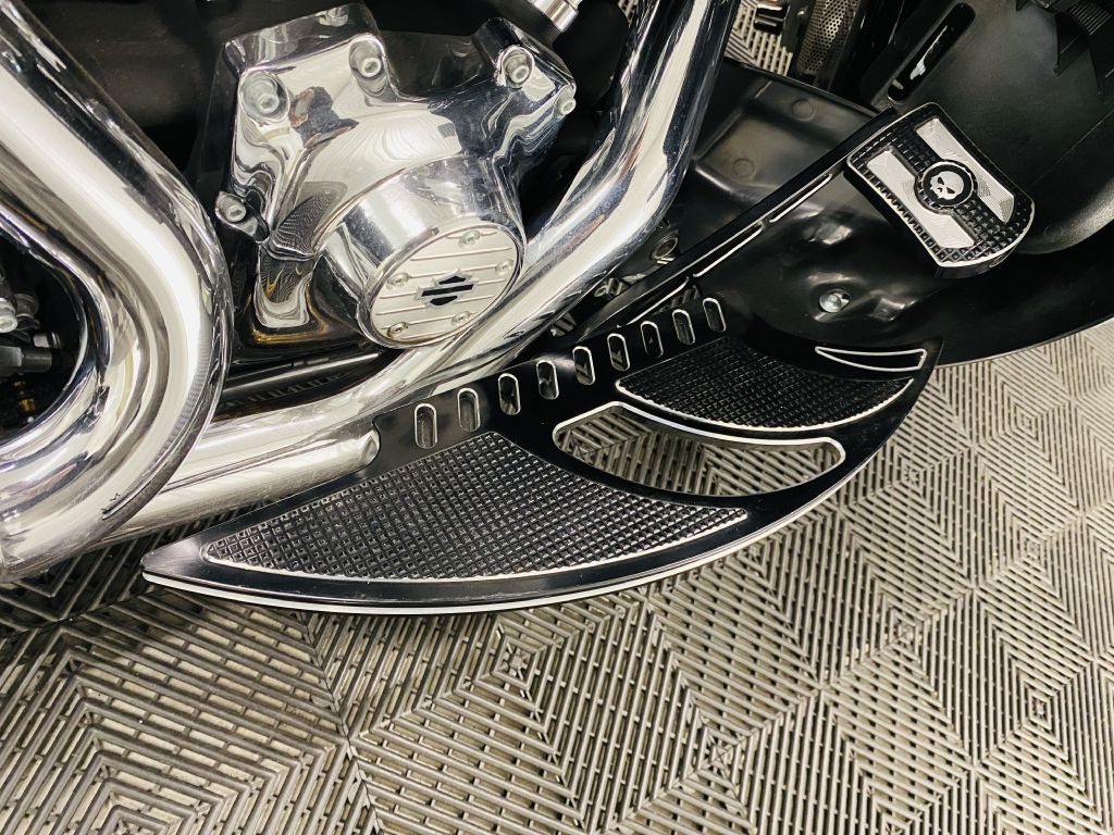 Photo 10 of this HARLEY DAVIDSON STREET GLIDE