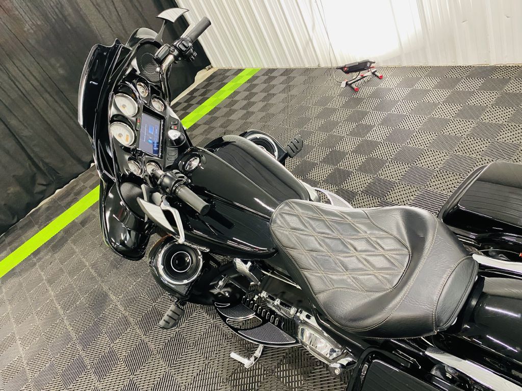 Photo 20 of this HARLEY DAVIDSON STREET GLIDE