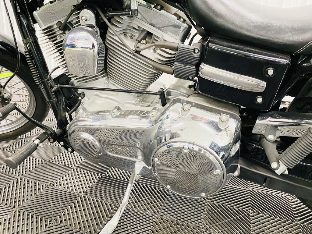 Photo 11 of this HARLEY DAVIDSON SUPER GLIDE