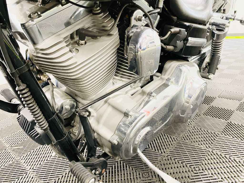 Photo 18 of this HARLEY DAVIDSON SUPER GLIDE