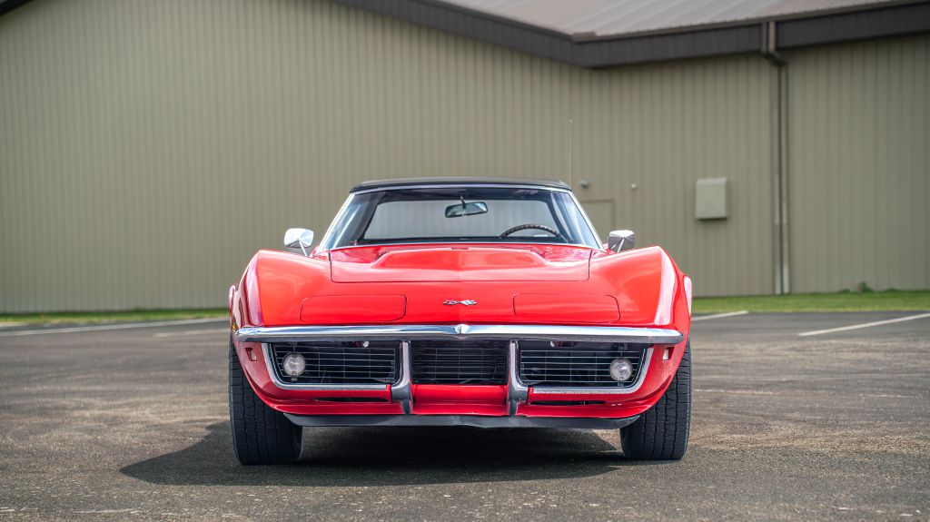 Photo 4 of this CHEVROLET CORVETTE