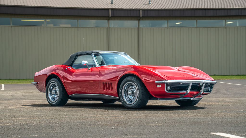 Photo 11 of this CHEVROLET CORVETTE