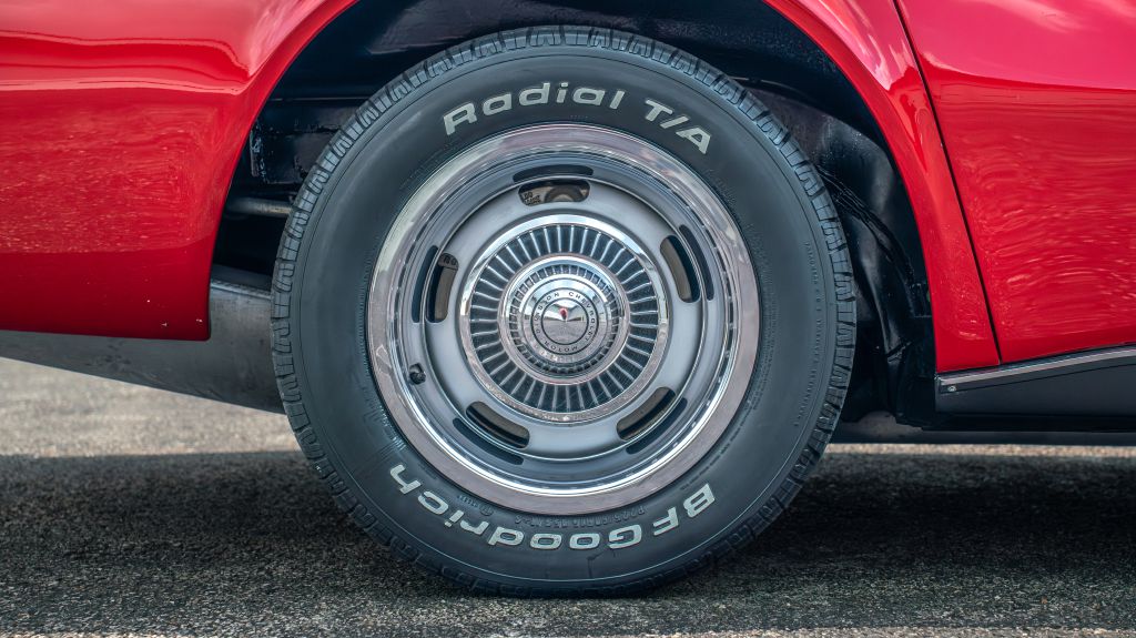 Photo 20 of this CHEVROLET CORVETTE