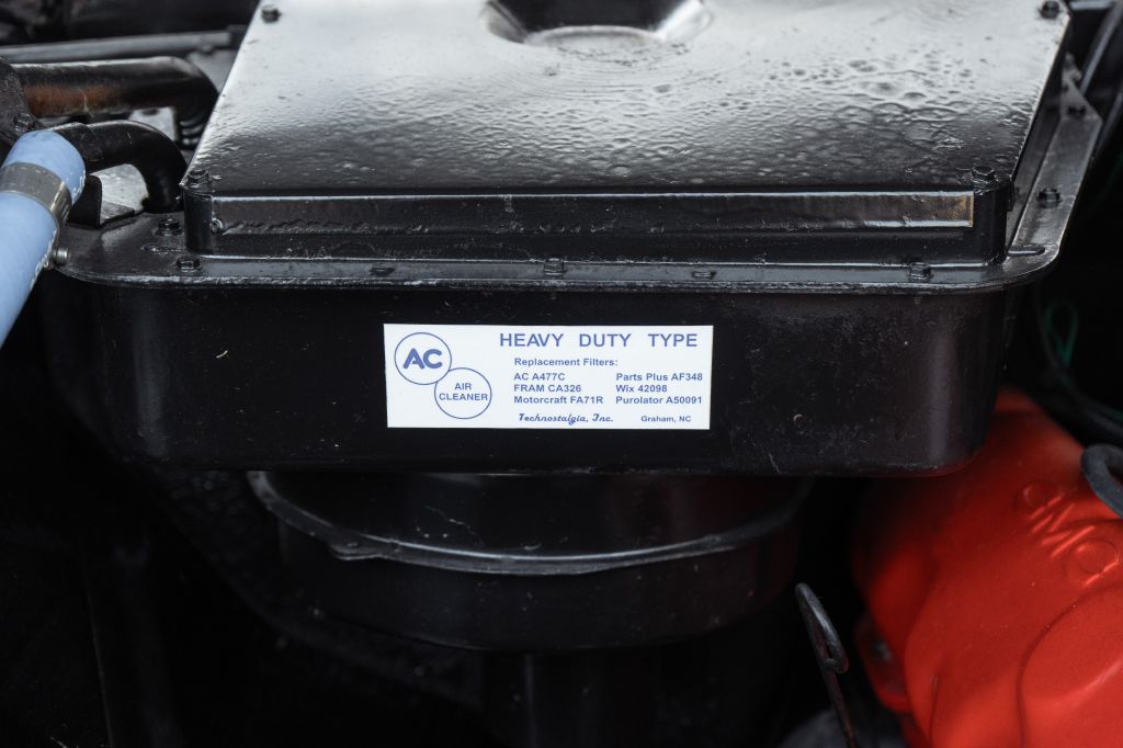 Photo 103 of this GMC K1500
