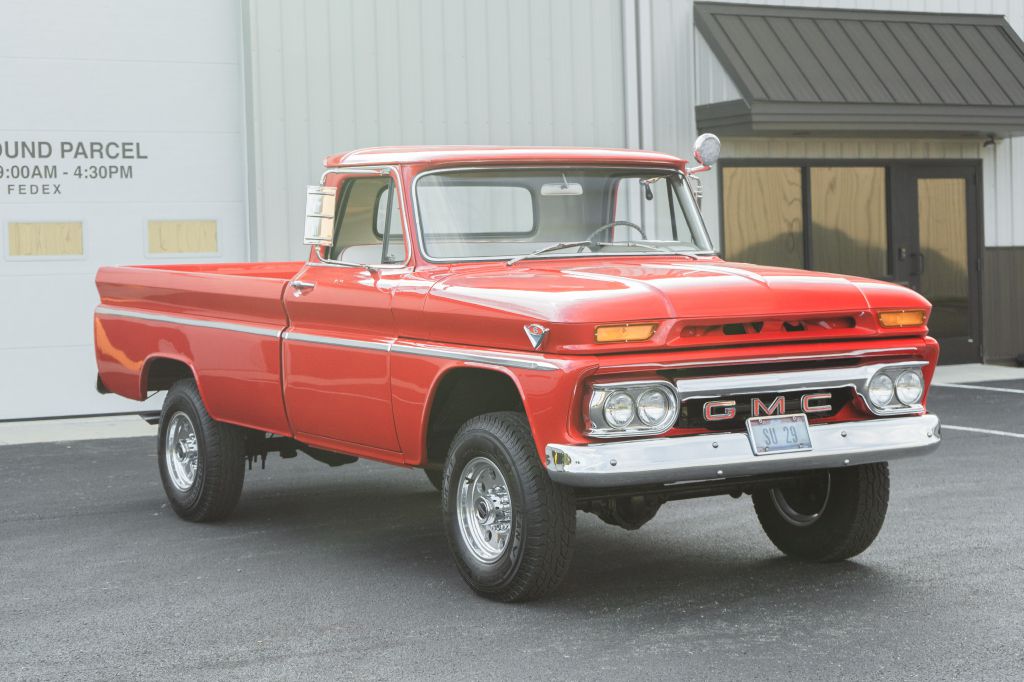 Photo 6 of this GMC K1500