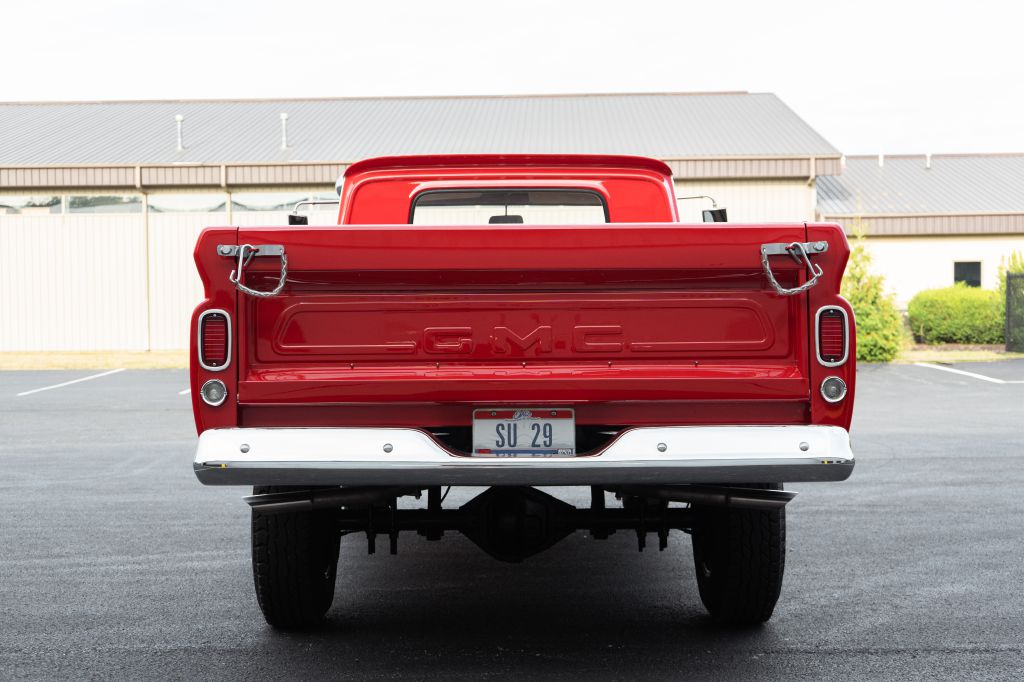 Photo 9 of this GMC K1500