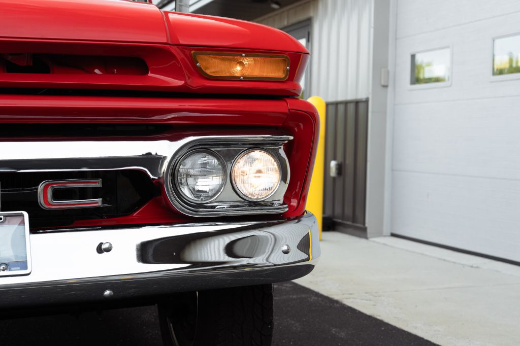 Photo 56 of this GMC K1500