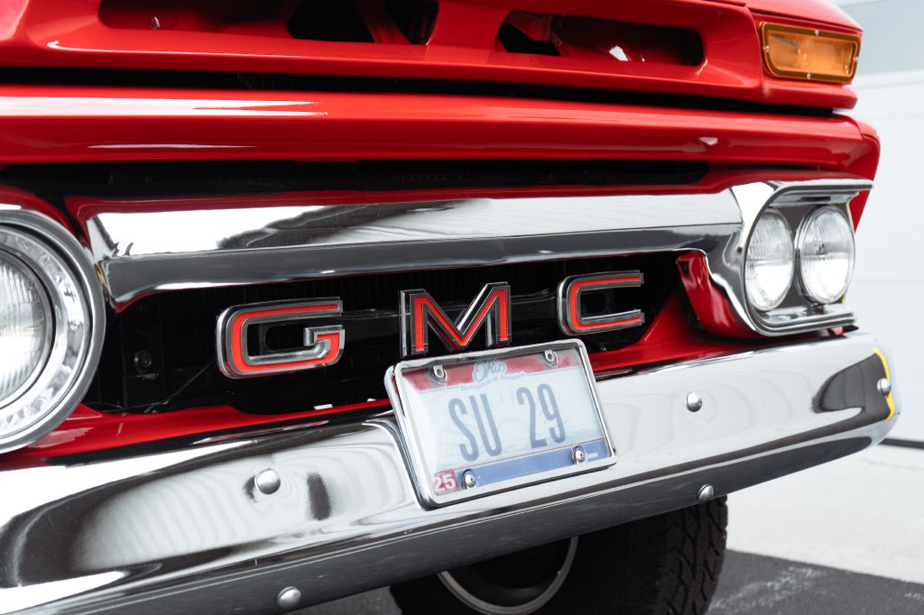 Photo 78 of this GMC K1500