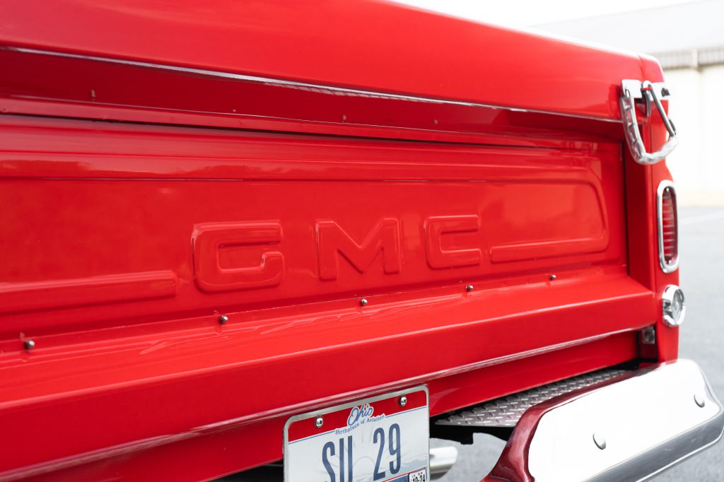 Photo 81 of this GMC K1500
