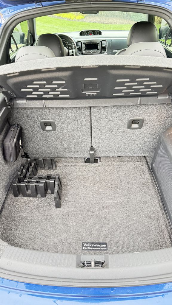 Photo 8 of this VOLKSWAGEN BEETLE