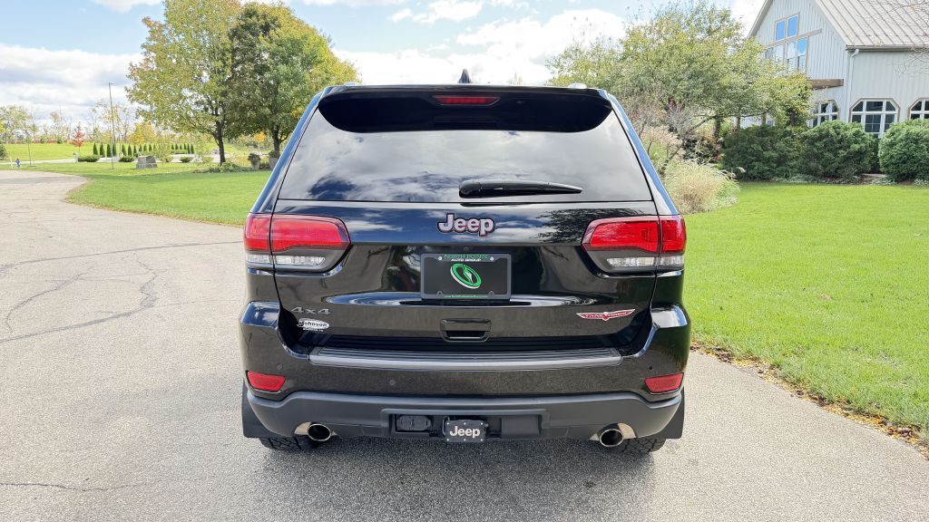 Photo 4 of this JEEP GRAND CHEROKEE