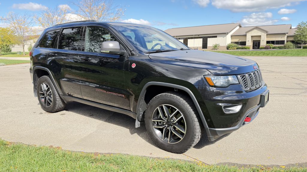 Photo 5 of this JEEP GRAND CHEROKEE