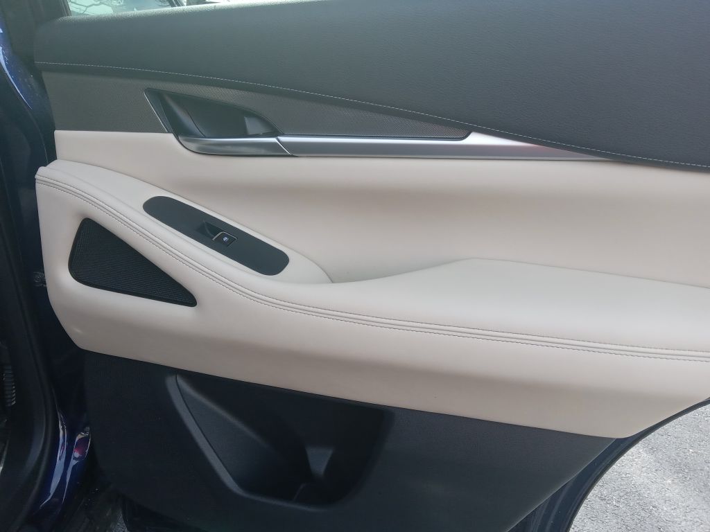 Photo 20 of this INFINITI QX60