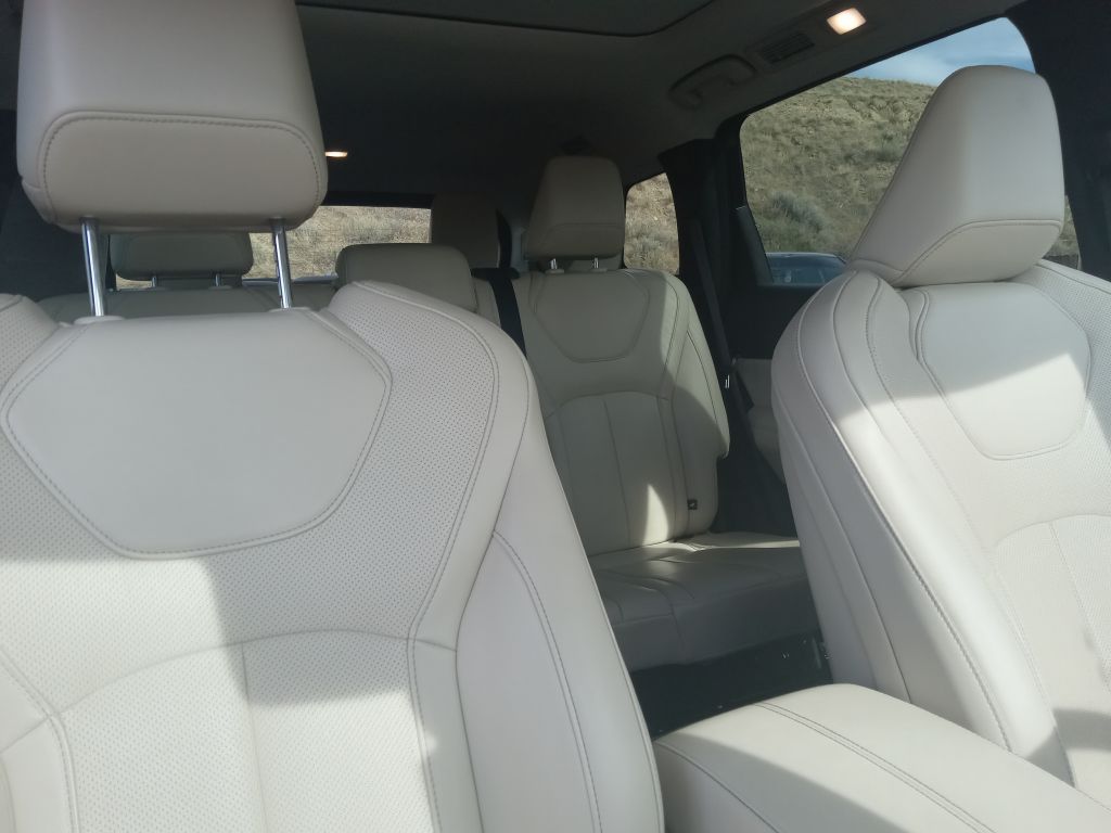 Photo 25 of this INFINITI QX60