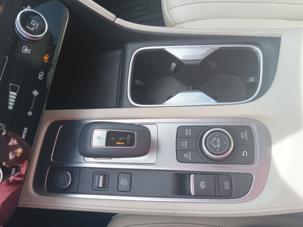 Photo 30 of this INFINITI QX60