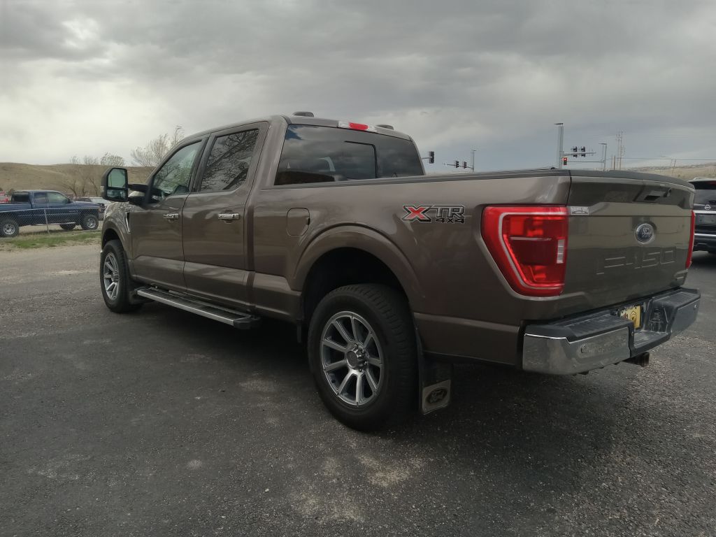Photo 3 of this FORD F150