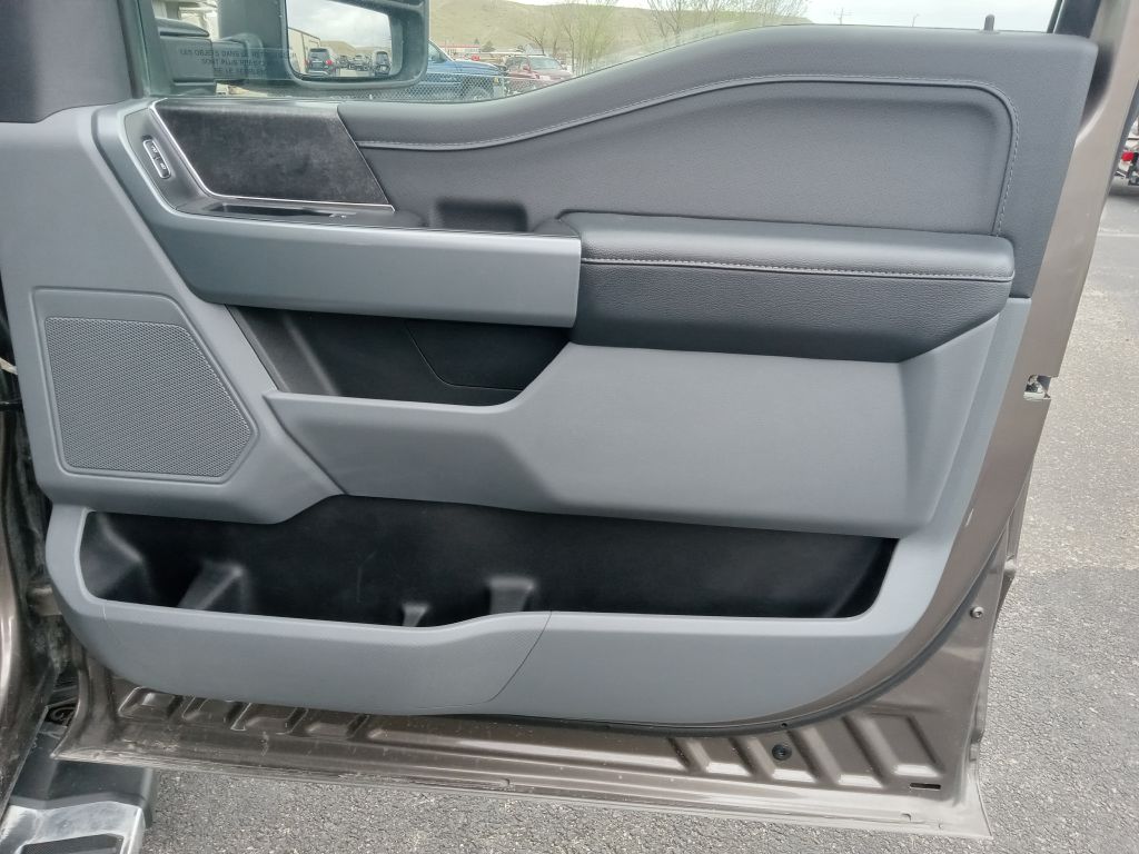 Photo 22 of this FORD F150