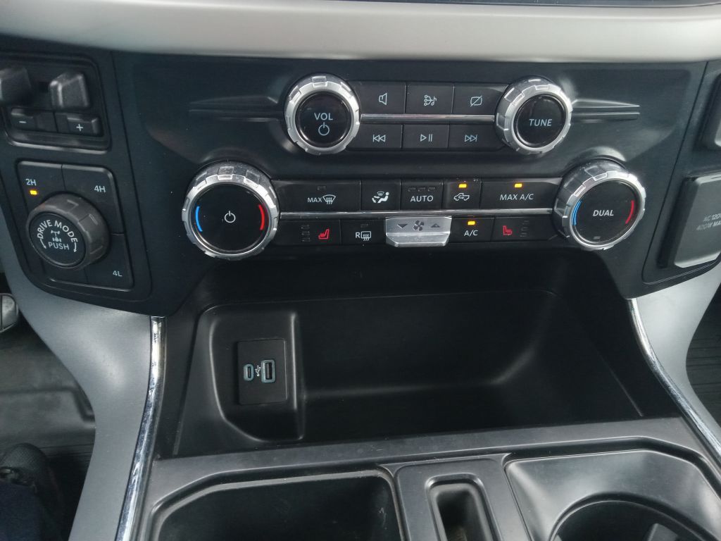 Photo 28 of this FORD F150