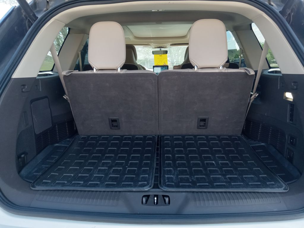 Photo 19 of this LINCOLN AVIATOR