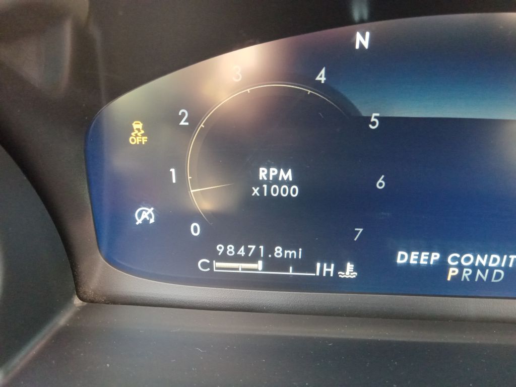 Photo 29 of this LINCOLN AVIATOR