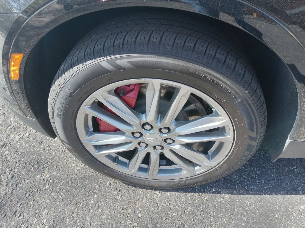 Photo 9 of this CADILLAC XT5