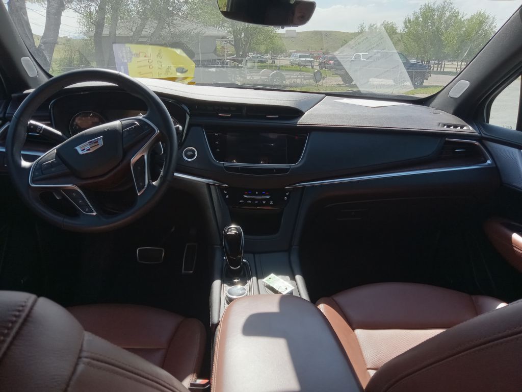 Photo 15 of this CADILLAC XT5