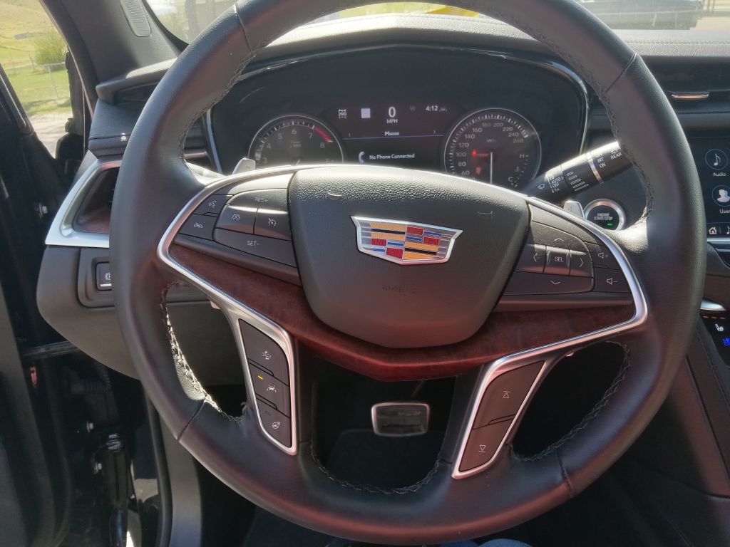 Photo 22 of this CADILLAC XT5