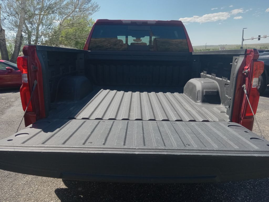 Photo 18 of this CHEVROLET SILVERADO 1500