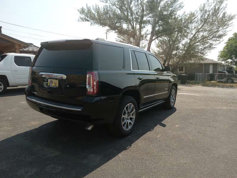 Photo 5 of this GMC YUKON