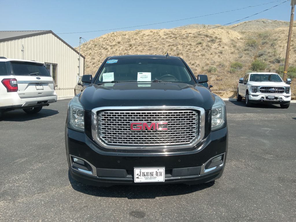 Photo 8 of this GMC YUKON