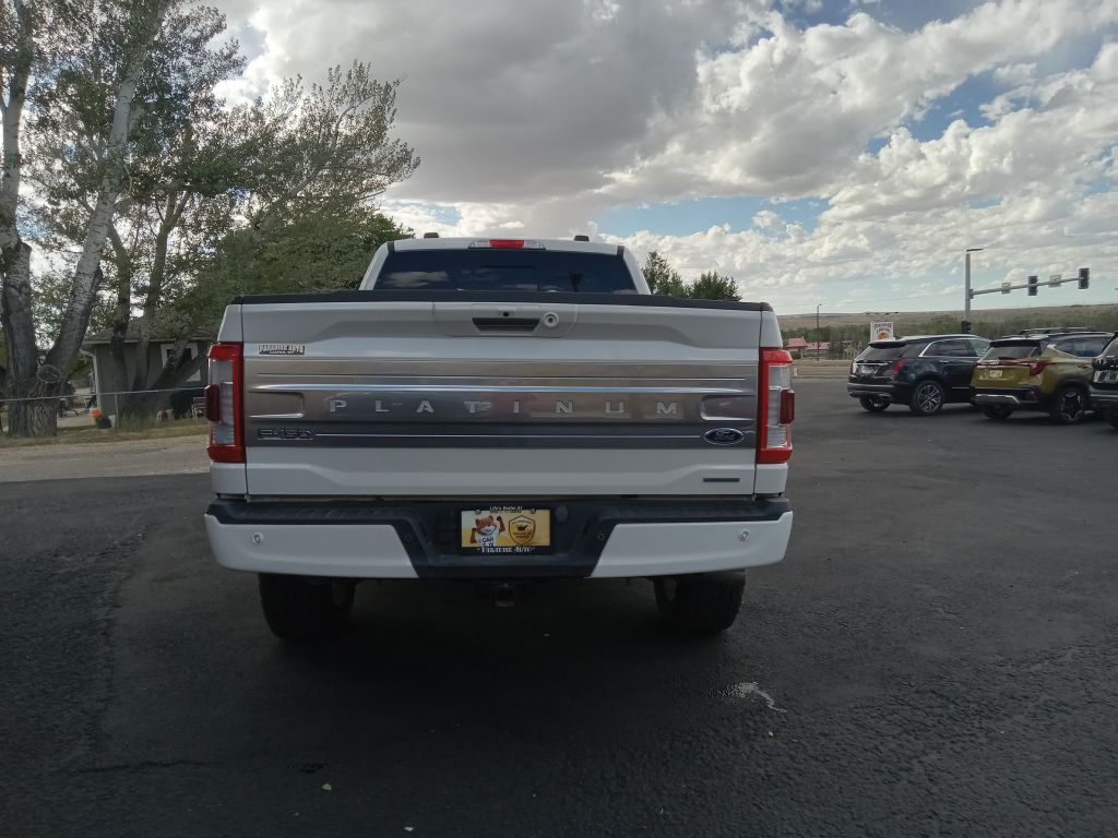 Photo 4 of this FORD F150 PLATINUM