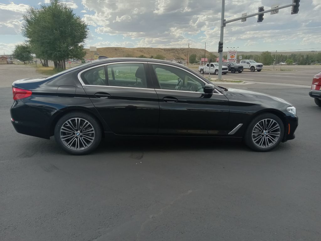 Photo 6 of this BMW 530 XI