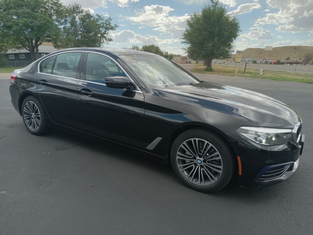 Photo 7 of this BMW 530 XI