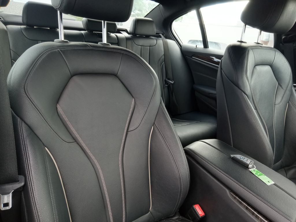 Photo 22 of this BMW 530 XI