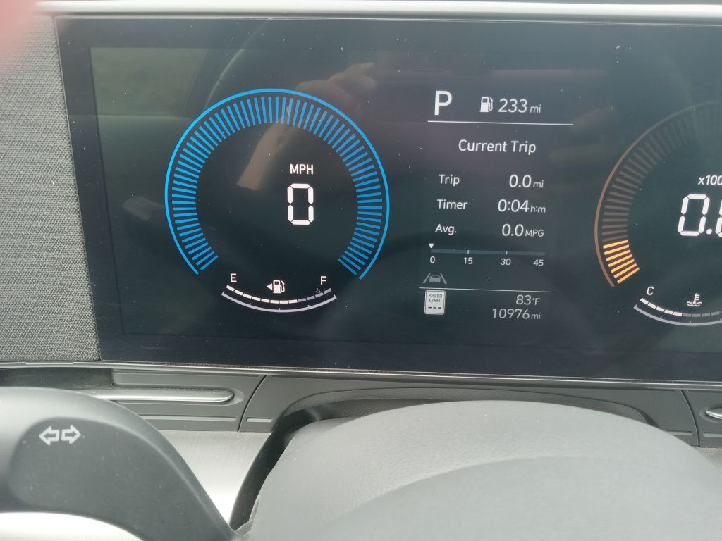 Photo 24 of this HYUNDAI KONA