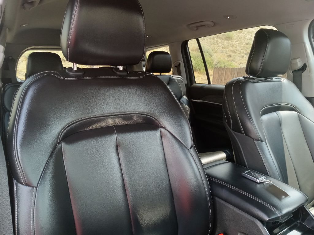 Photo 24 of this JEEP GRAND CHEROKEE