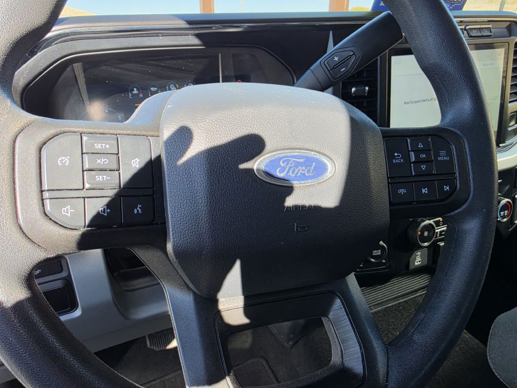 Photo 16 of this FORD F250