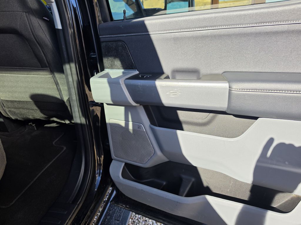 Photo 20 of this FORD F250