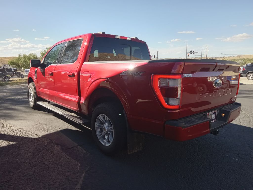 Photo 3 of this FORD F150 LARIAT