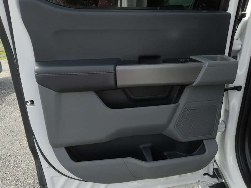 Photo 14 of this FORD F150