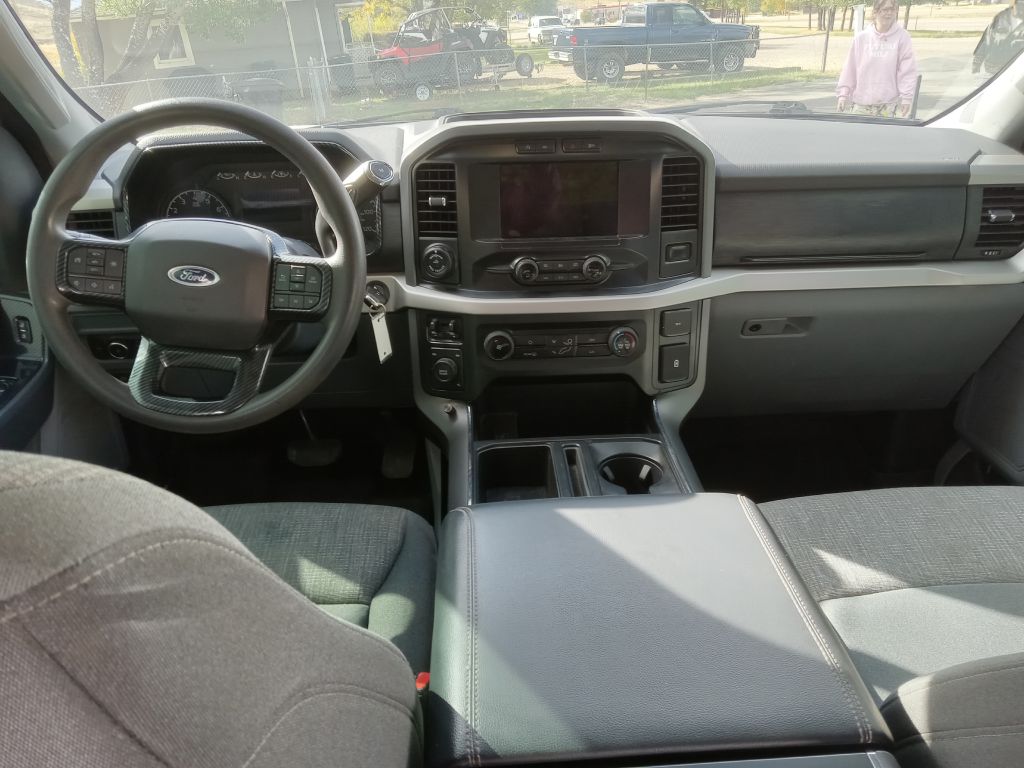 Photo 17 of this FORD F150