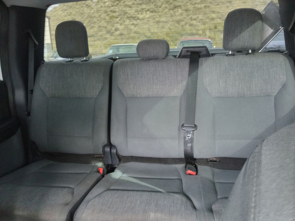 Photo 29 of this FORD F150