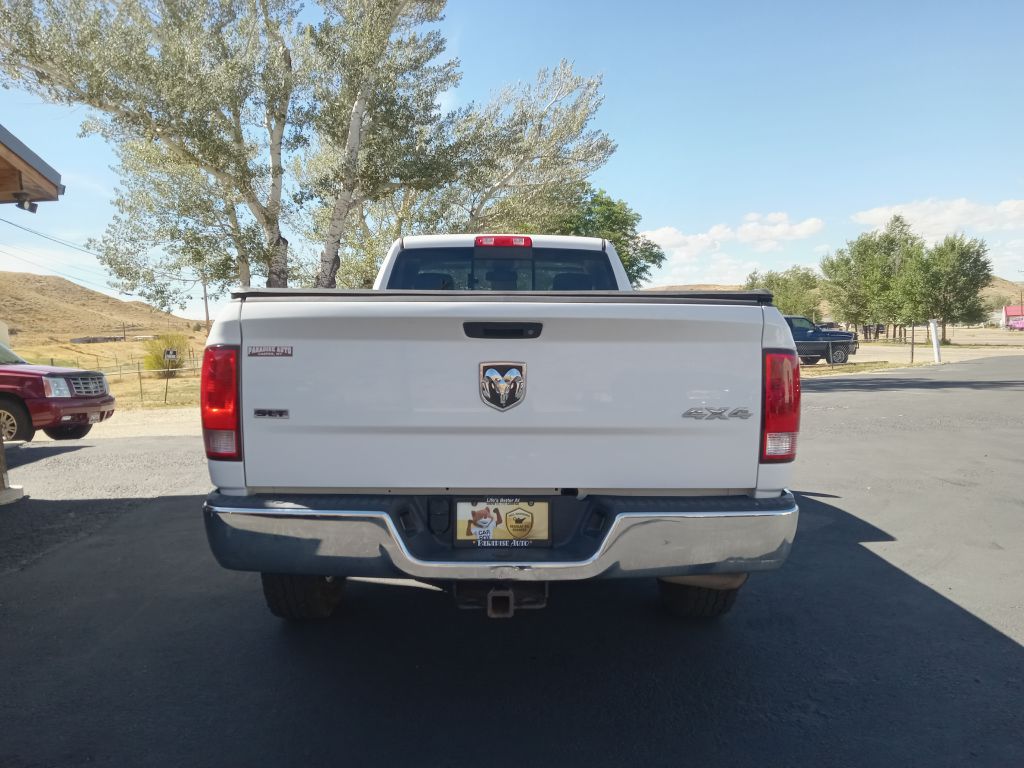 Photo 4 of this RAM 1500
