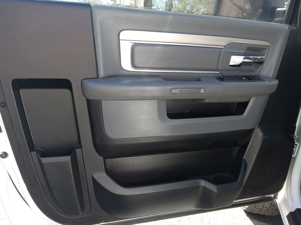 Photo 11 of this RAM 1500