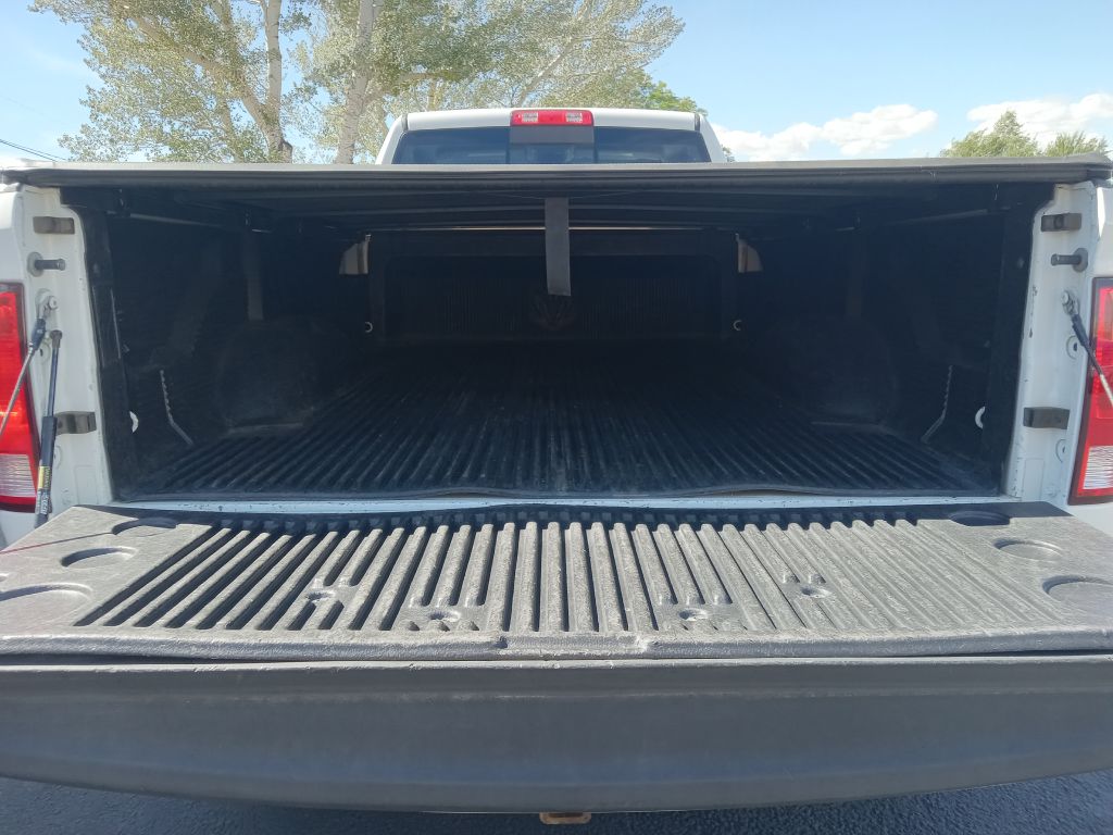 Photo 13 of this RAM 1500