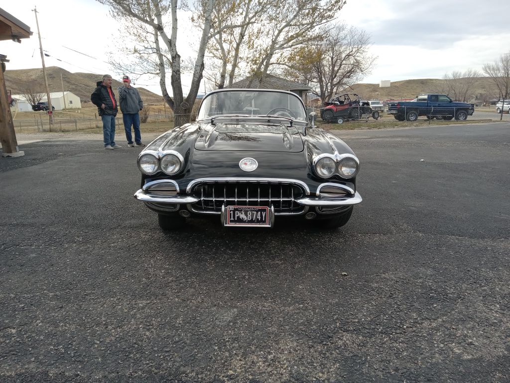 Photo 8 of this CHEVROLET Corvette