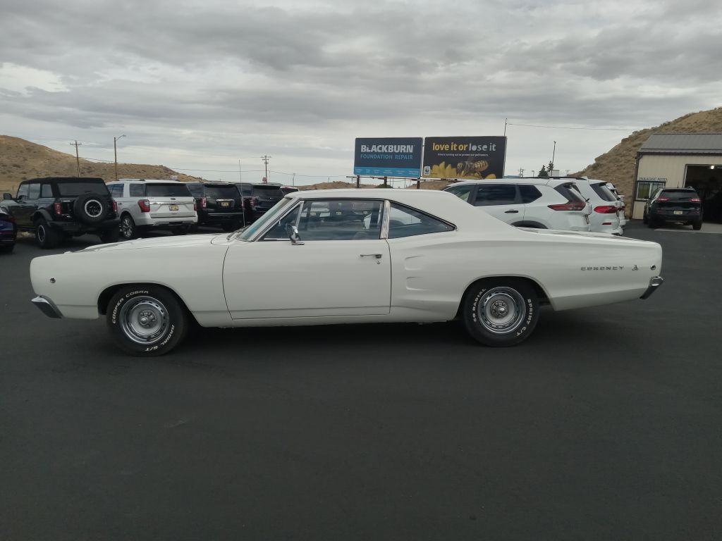 Photo 2 of this DODGE CORONET