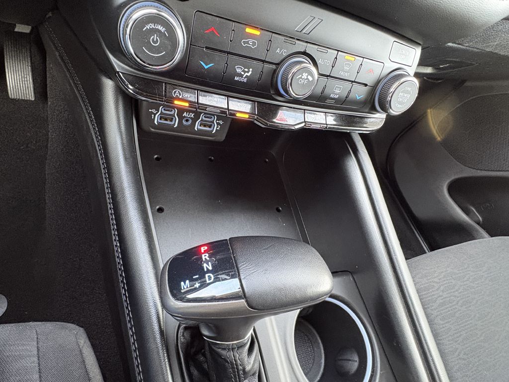 Photo 18 of this DODGE DURANGO